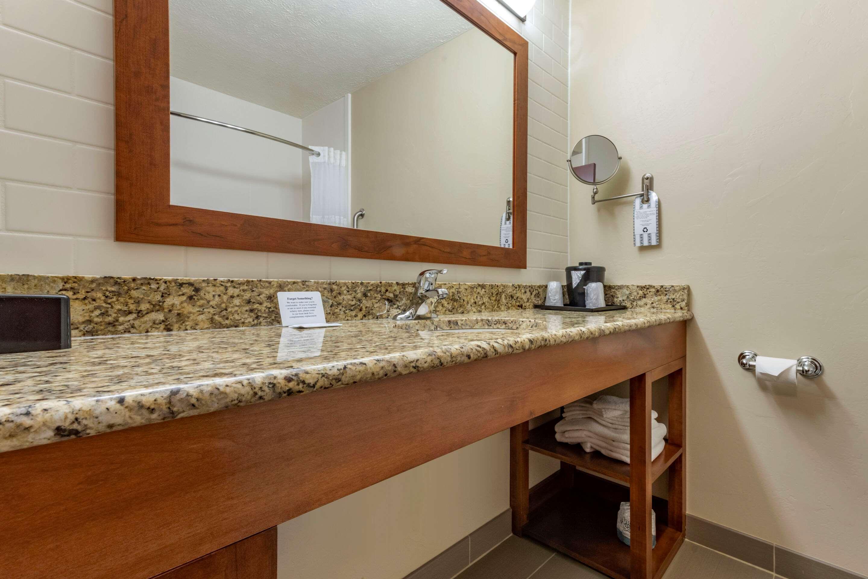 Quality Inn Dover Exterior photo